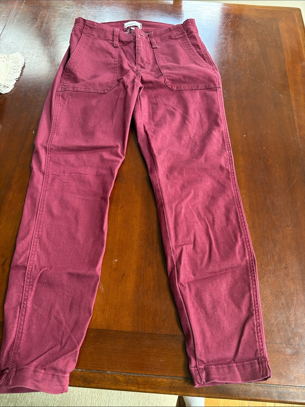 Women’s Skinny Utility Pants in Burgundy